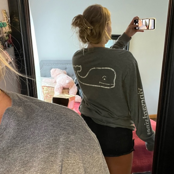 Vineyard Vines long sleeve tee - Picture 4 of 5